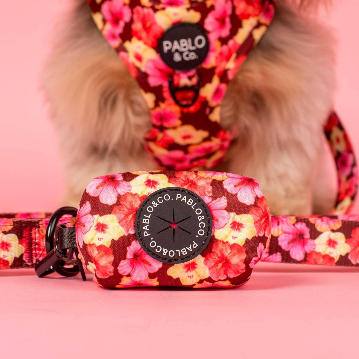 Hibiscus: Poop Bag Holder